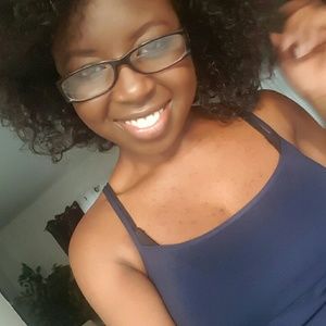 Meet your Posher, Breanne