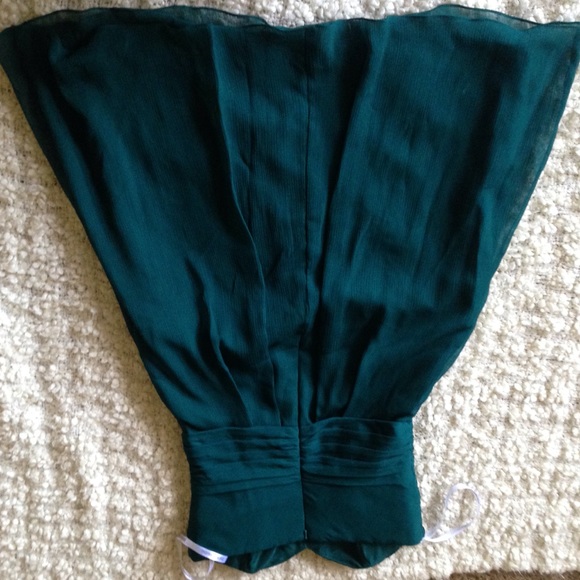 Dress - Picture 4 of 4
