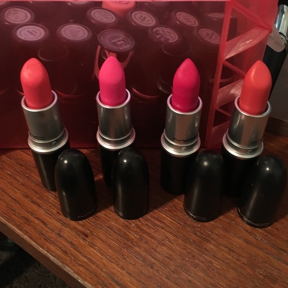 Mac Cosmetics Lipstick