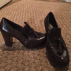 Born Oxford Brogue Loafers Closed Toe Heels 7