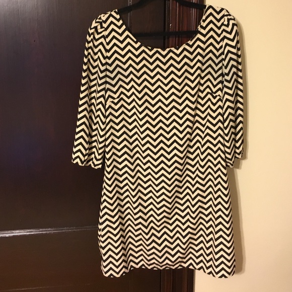 Chiffon dress - Picture 1 of 4