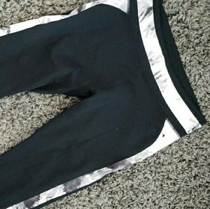 Fabletic capri workout pants