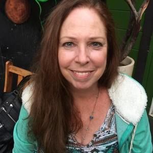 Meet your Posher, Beverly