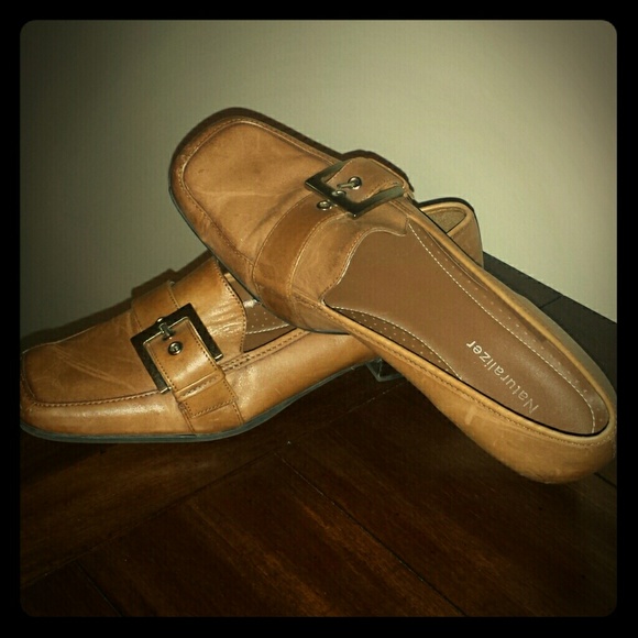 Casual leather shoe
