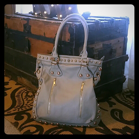 Studded totebag