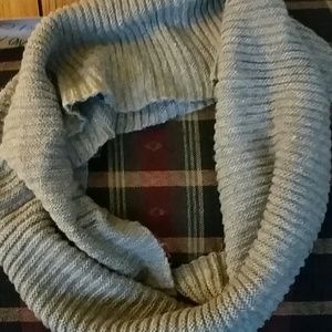 H&m infinity scarf