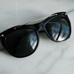 Rebecca Minkoff Vogue limited edition sunglasses