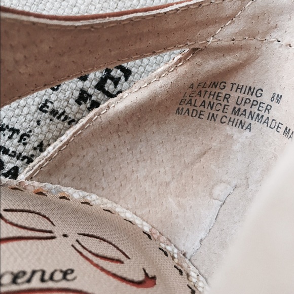 New Poetic Licence "A Fling Thing" heels sz 8 - Picture 2 of 6