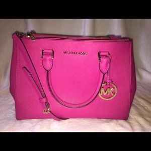 Michael Kors - Medium Sutton Satchel