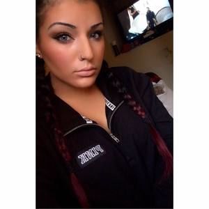 Meet your Posher, Valerie