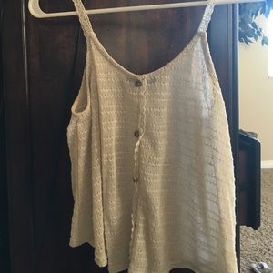 Hangers 221 tank