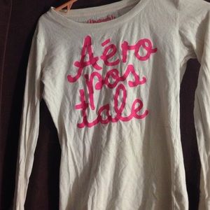 *bundle* two Aeropostale long sleeve tops !
