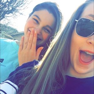 Meet your Posher, Lucy