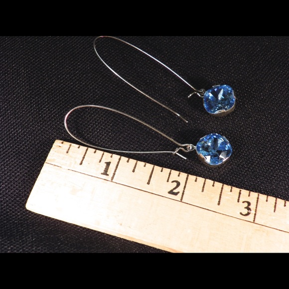 Swarovski crystal earrings - Picture 4 of 9