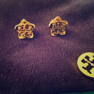 Tory burch stud earrings