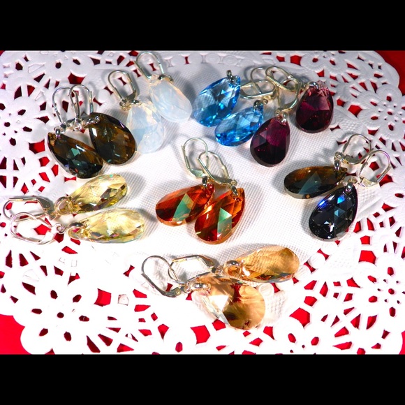 Lt.Rose Swarovski crystal earrings - Picture 5 of 5