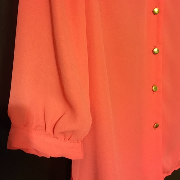 Pink button down - Picture 3 of 3