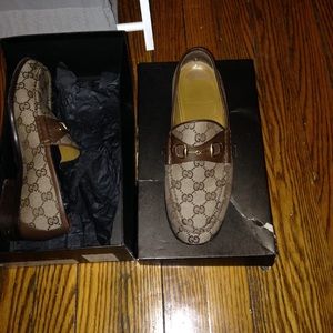 Gucci shoes