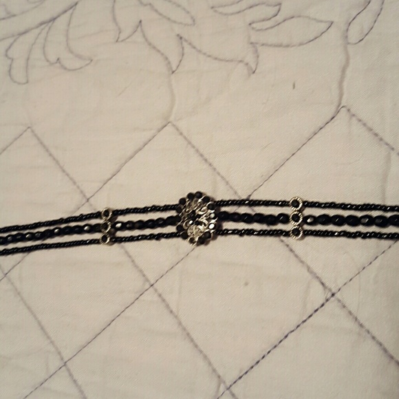 Choker - Picture 2 of 2