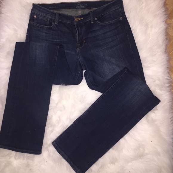 Lucky Brand jeans dark blue" sweet straight