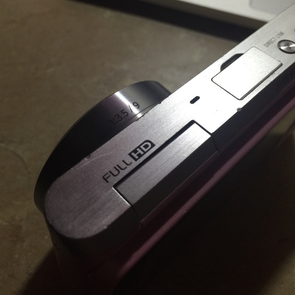 SOLD NIB Samsung NX mini pink selfie camera💕 - Picture 4 of 4