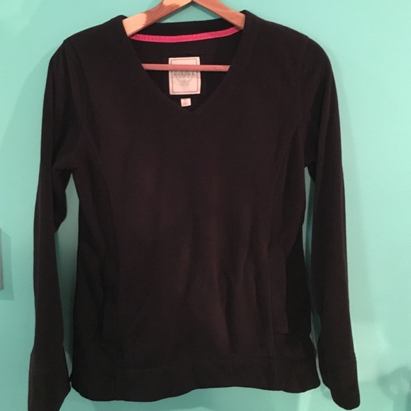 Black pullover