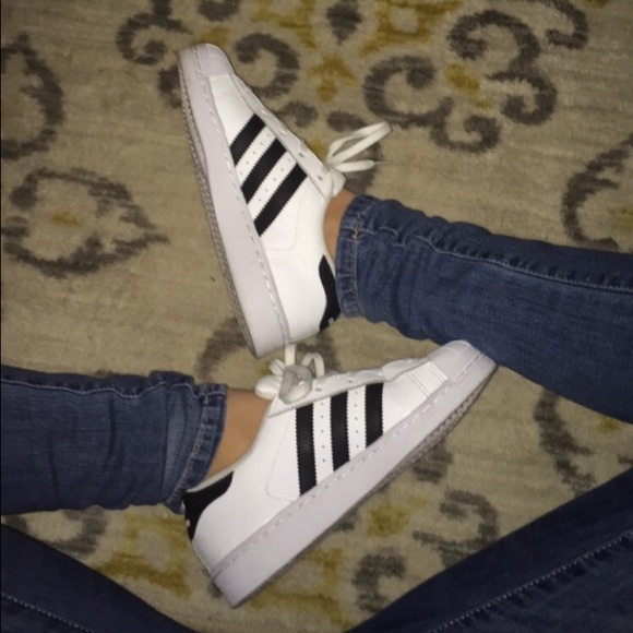 adidas superstars