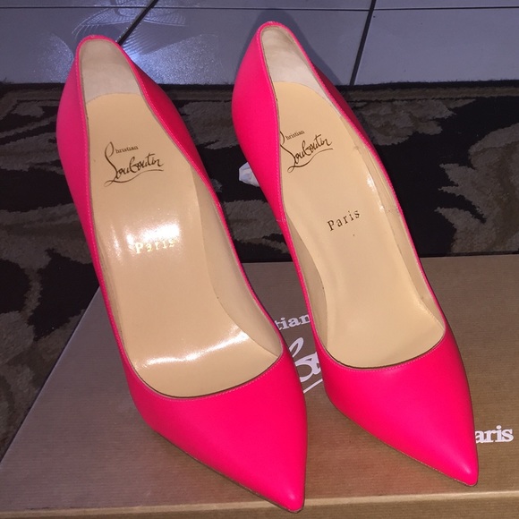 Christian louboutin so kate