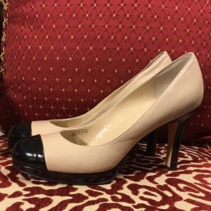 Tahari Spectator platform heels in size 10.
