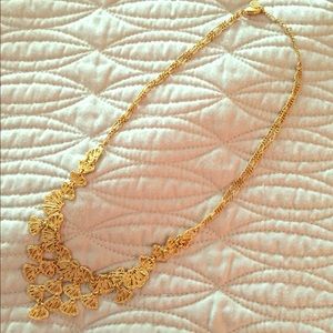 Geneve lace necklace