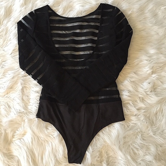 LAST DAY AVAILABLE🎈WHITE striped mesh bodysuit - Picture 4 of 4