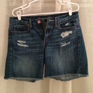 AE midi Jean shorts