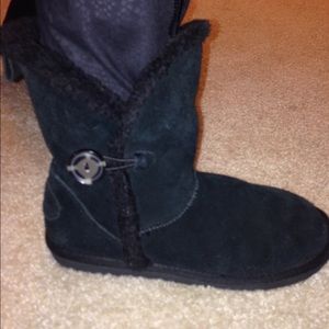American eagle "Ugg" boots