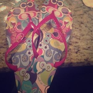 Coach flip flops