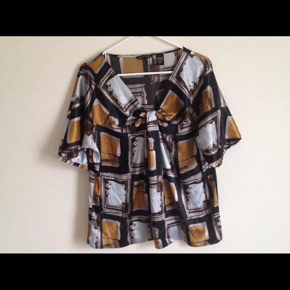 Multi color block top by New York & Company