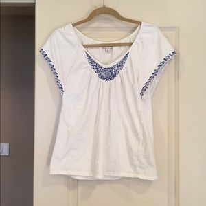 American eagle blue embroidered cream top