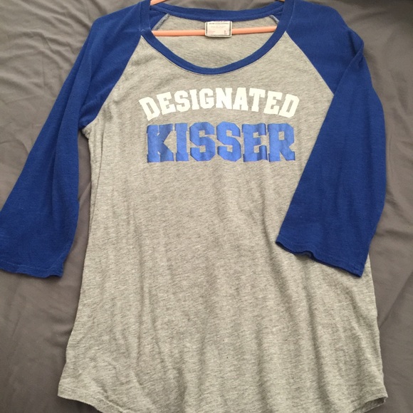 VS Pink baseball tee