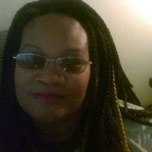 Meet your Posher, Tanishia