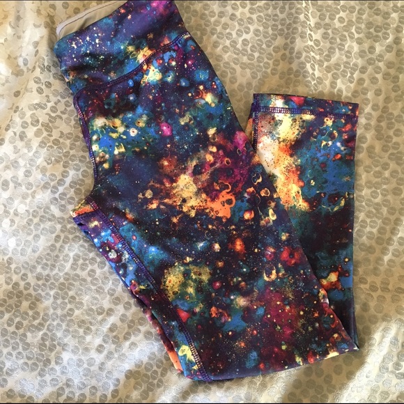 🌙Galaxy Yoga Leggings Small, Ankle length🌙