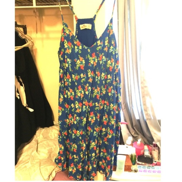 Floral Summer Dress - Picture 3 of 3