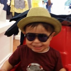 Meet your Posher, Gustavo