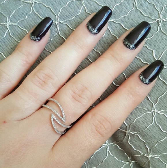 SOLD!!! 14K Diamond white gold ring - Picture 2 of 6