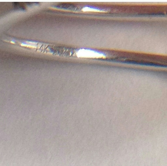 SOLD!!! 14K Diamond white gold ring - Picture 6 of 6