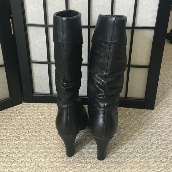 Penny & Kenny High Heeled Boots - Picture 2 of 4