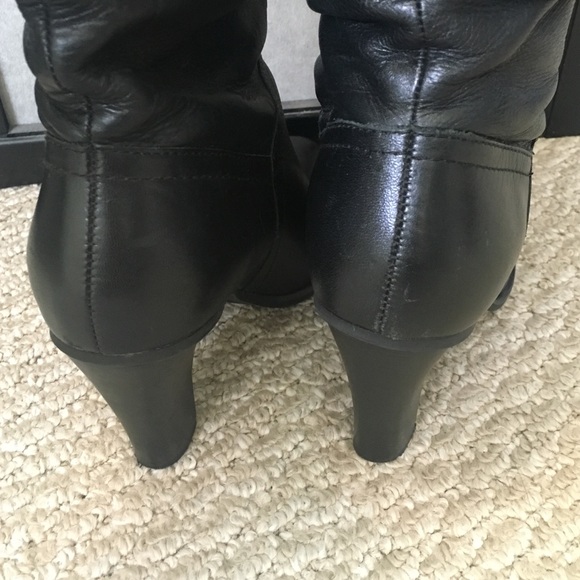 Penny & Kenny High Heeled Boots - Picture 3 of 4