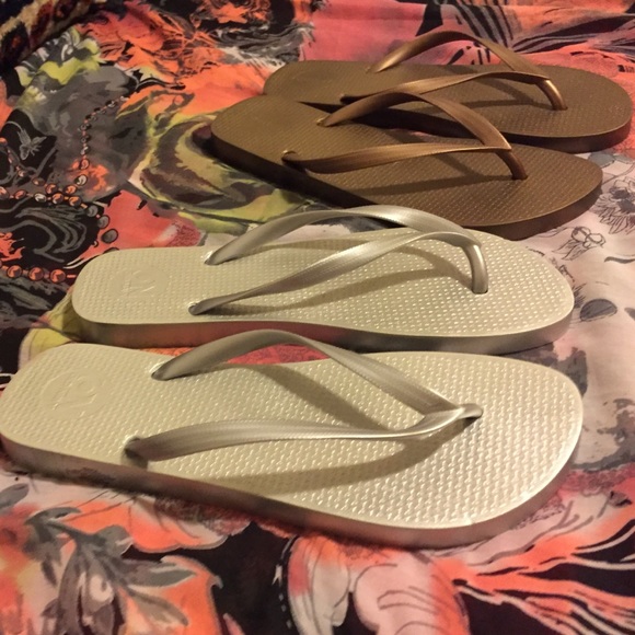 Old Navy flip flops