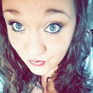 Meet your Posher, Christa
