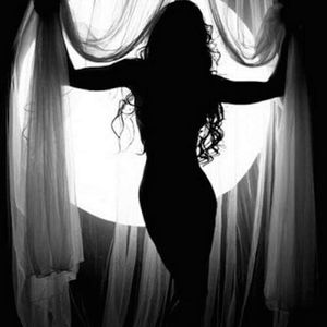 Meet your Posher, Suzanne