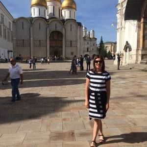 Meet your Posher, Theresa