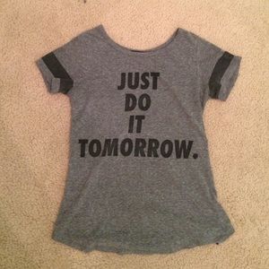 Wet seal tee